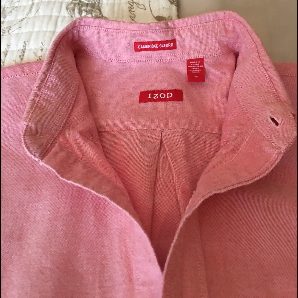 Men’s casual button down shirt by IZOD size medium.
